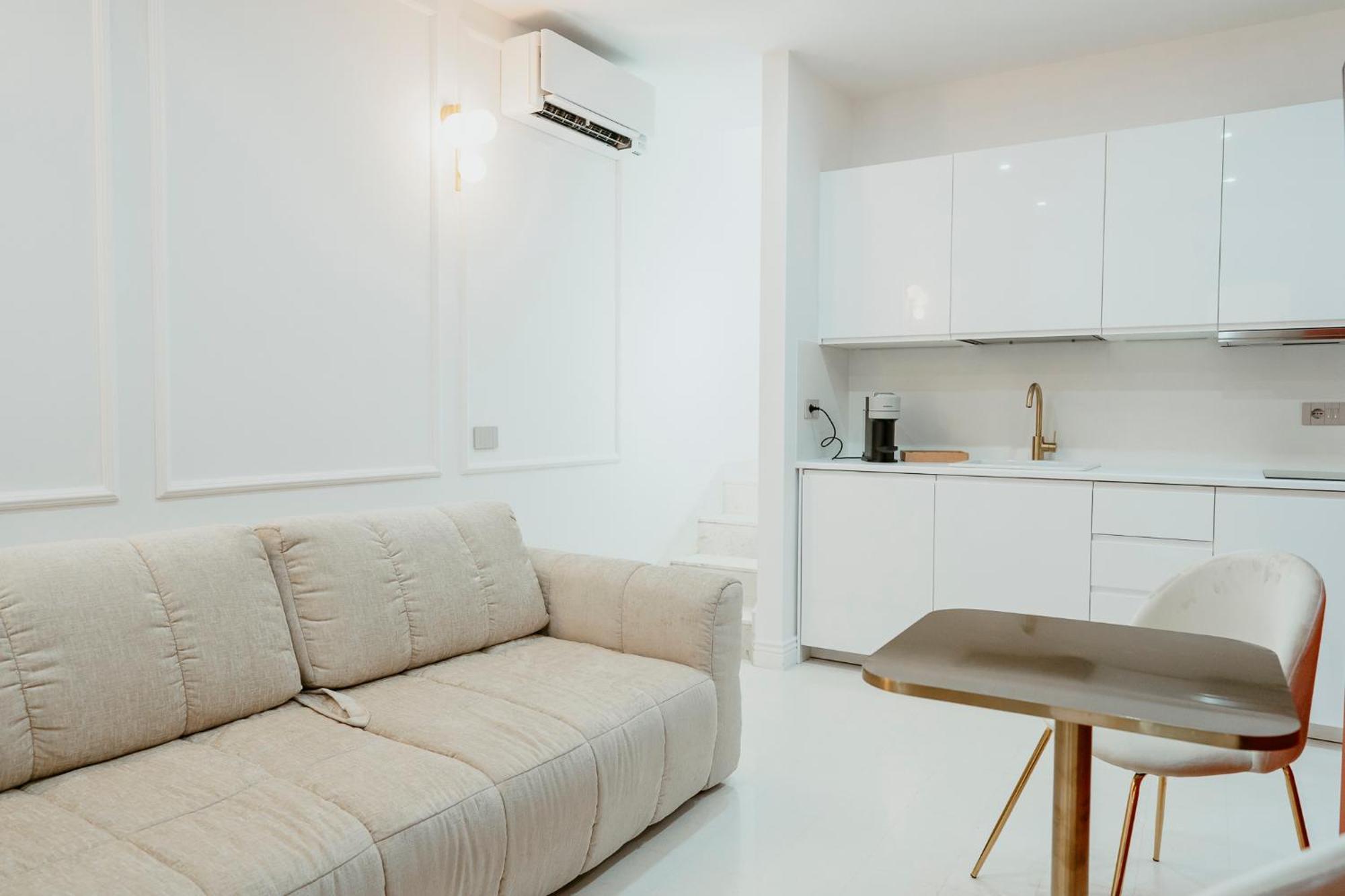 Luxury Apartment-Quartieri Spagn By Alux38 เนเปิลส์ ภายนอก รูปภาพ
